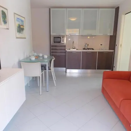 Apartment Peaceful Retreat For Four Guests With View *